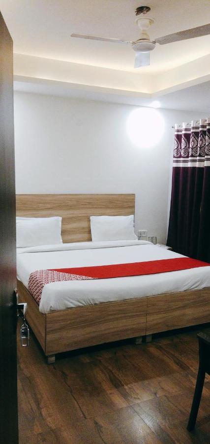 Hotel Golden Bliss At New Delhi Airport מראה חיצוני תמונה